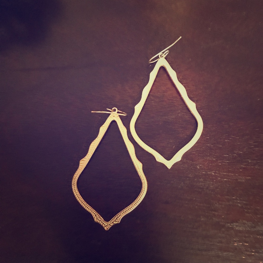 Kendra Scott earrings